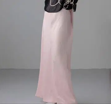 LOWRYS FARM 스트레치 새틴 스커트 핑크 L