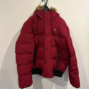 TOMMY HILFIGER 빨간색 다운 자켓 새상품