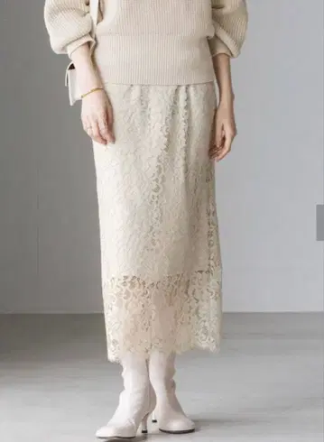새상품급 NOBLE 노블 리버 레이스 타이트 스커트 M 베이지