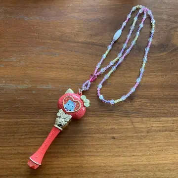 헬로키티 스트랩 포함