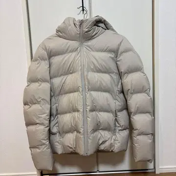 UNIQLO 심리스 다운 자켓 M 실버