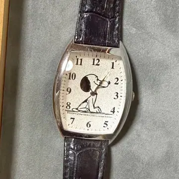 빈티지 스누피 레트로 손목시계 천연 가죽