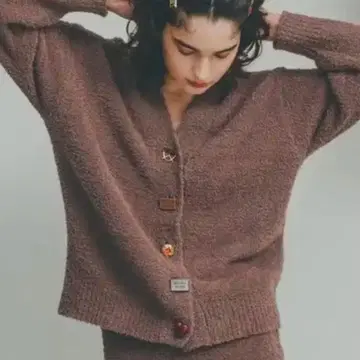 스나이델 홈 스위트 버튼 가디건 하트 발렌타인