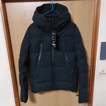 갤러리 부착 데상트 미즈사와 다운 마운티니어 DAMSGK30U 사이즈 M