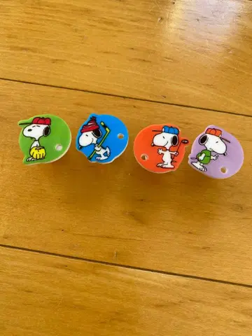 스누피 푸시 핀