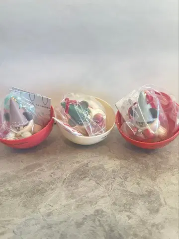 디즈니 크리스마스 2024 2025 캡슐 토이 리를링링 3종 세트