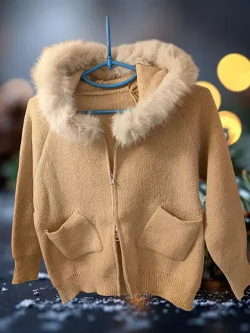 퍼 후드 베이지 니트 Y2K