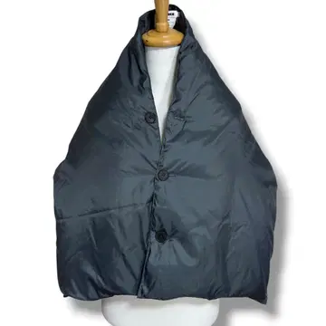 새상품급 JIL SANDER 다운 케이프 밀라노 컬렉션 제품 머플러