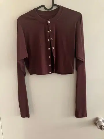 dawn 단 스냅 가디건 긴팔 브라운