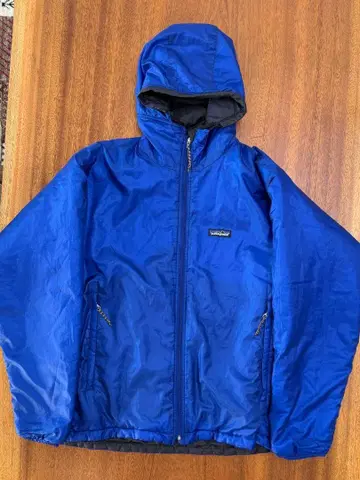 파타고니아 퍼프볼 스웨터 S 사이즈