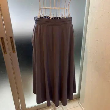 케페루미즈 kheperumizu 스카이블루 플레어 롱 스커트