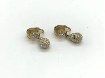 스와로브스키 Swarovski 크리스탈 파베 귀찌 골드 계열