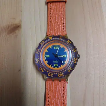 스와치 Swatch Scuba 200-RED ISLAND