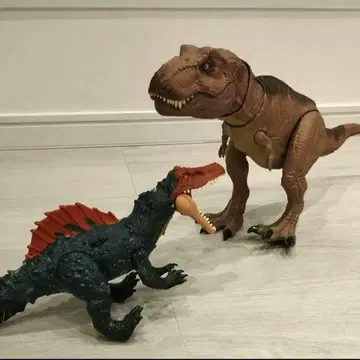 쥬라기 월드 슈퍼 액션! T-렉스 시아모사우루스