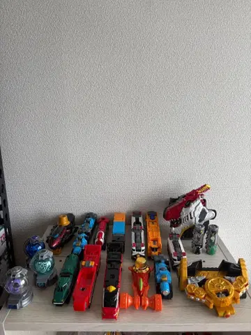 슈퍼 전대 변신 굿즈 로봇 묶음 판매