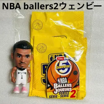 NBA ballers2 웸반야마 피규어