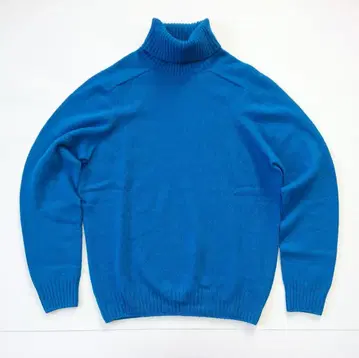 그랑사쏘 터틀넥 니트 48 블루 미들 게이지 울