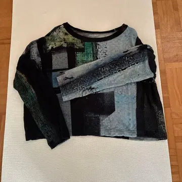 Y's 아트 프린트 크롭 T셔츠