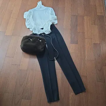 셀포드 테이퍼드 팬츠 턱 팬츠 38 사이즈 5회 착용