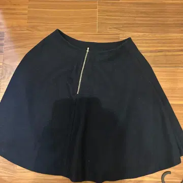 LACOSTE 네이비 플레어 스커트 38