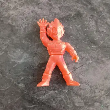 오렌지 컬러 베지터 피규어