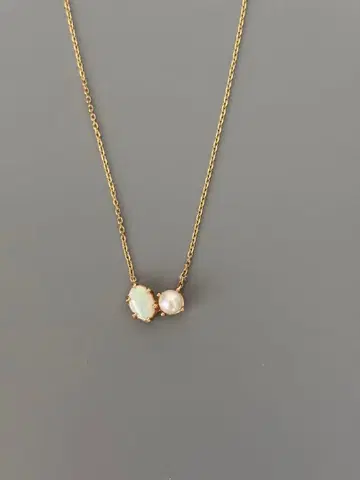 ete 오팔 목걸이