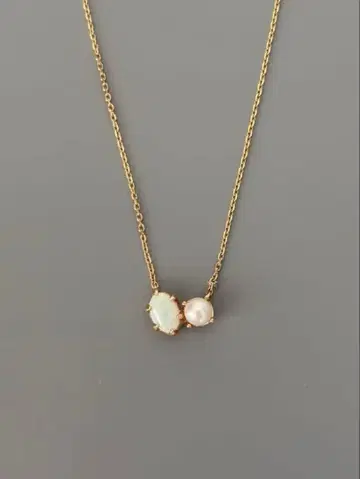 ete 오팔 목걸이