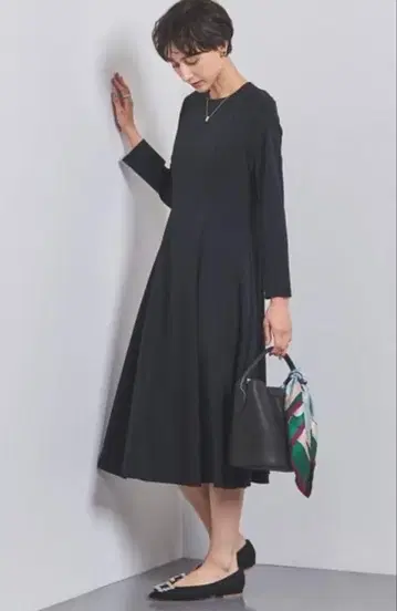 새상품 united arrows FEEL FREE 플레어 원피스 38