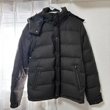 그린 레이블 릴랙싱 다운 자켓