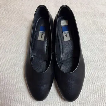 새상품급 ecco 에코 플랫슈즈