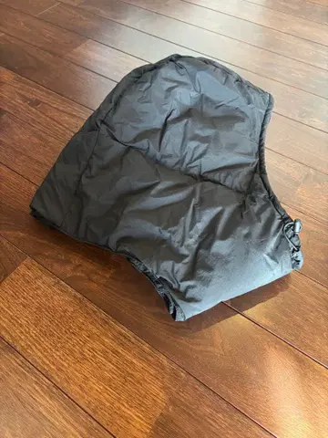 유니클로 C 나일론 후디드 넥워머 BLACK