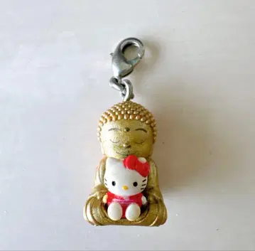 골드 컬러 불상 헬로키티 참 카마쿠라