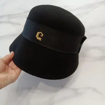 CA4LA 울 햇 블랙