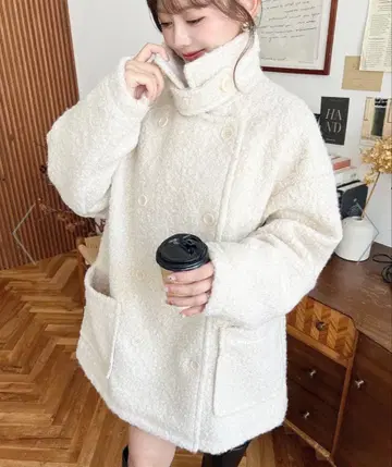 moment+ 페이크 반지 울 2WAY 어레인지 칼라 P 코트