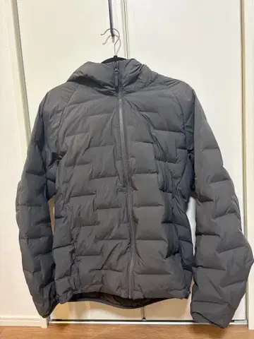UNIQLO WARM PADDED 퍼프 테크 다운 자켓 L 그레이