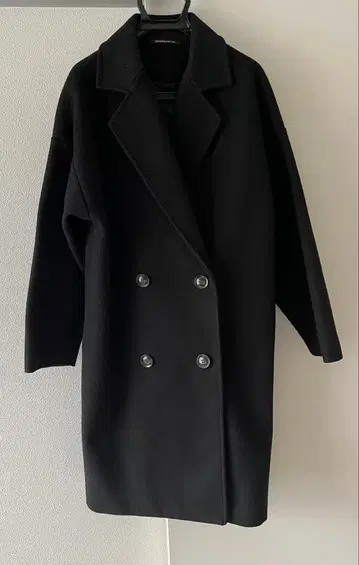 EMODA 오버 사이즈 블랙 체스터 코트