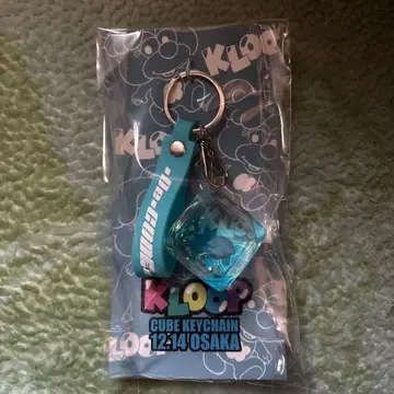 KLOOP CUBE KEYCHAIN 스카이블루 12.14 오사카