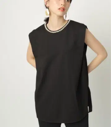 미사용 택 포함 CADUNE 카듀네 넥 펄 티셔츠 2WAY 블랙