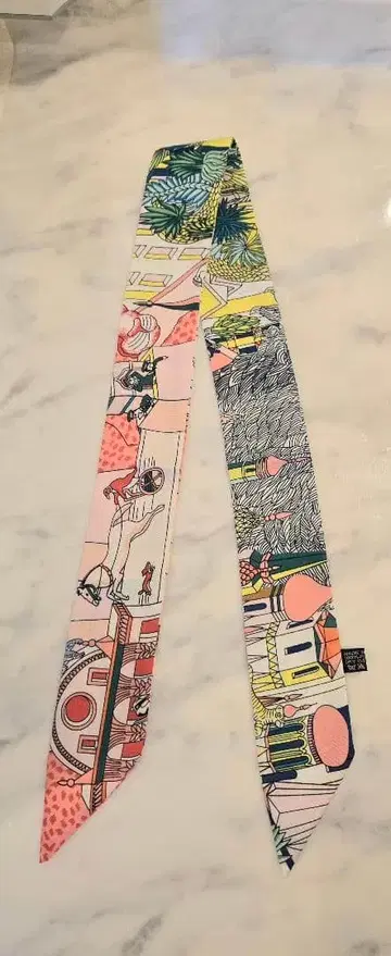 FRANCE-PARIS 문자가 포함된 아트 스카프