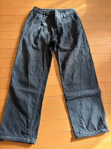 한국 다크 그레이 스트레이트 데님