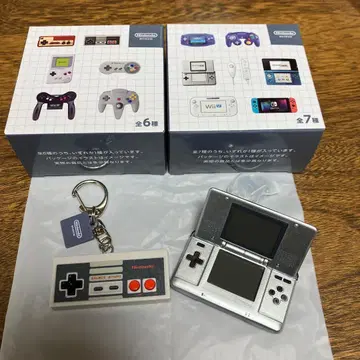 닌텐도 뮤지엄 게임 하드 키링 세트 쇼핑백