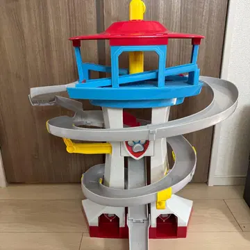 파우 패트롤 타워와 캐릭터 카 세트 9대