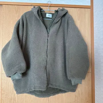 HUG.U 플리스 자켓 후드 부착 올리브 그린