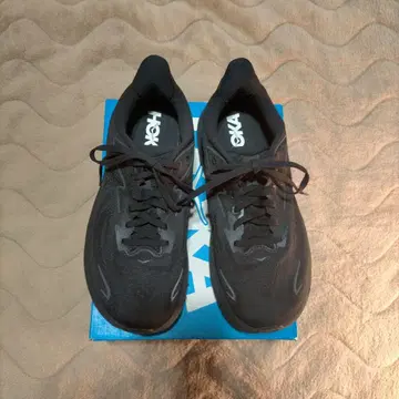 정품 호카 클리프톤 10