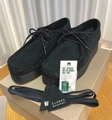 클락스 오리지널 WALLACRAFT BEE 와라크래프트 비 통굽