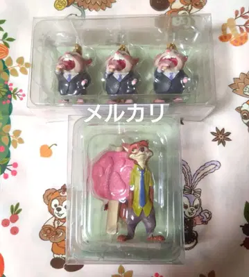 디즈니 스토어 주토피아 닉 레밍 오너먼트 크리스마스