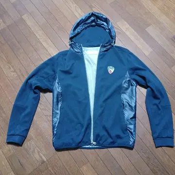 새상품급 아다바트 후드 부착 네이비 점퍼