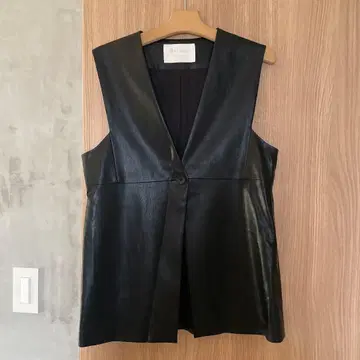 Ballsey 블랙 가죽 베스트