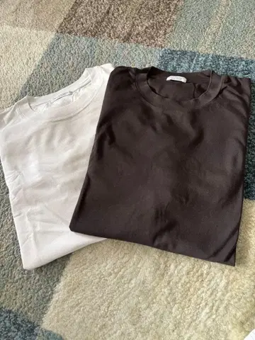 BEAUTY&YOUTH 롱 T셔츠 2장 세트 화이트, 차콜 그레이