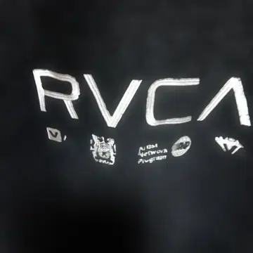 RVCA 보아 자켓